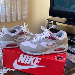 Nike air max